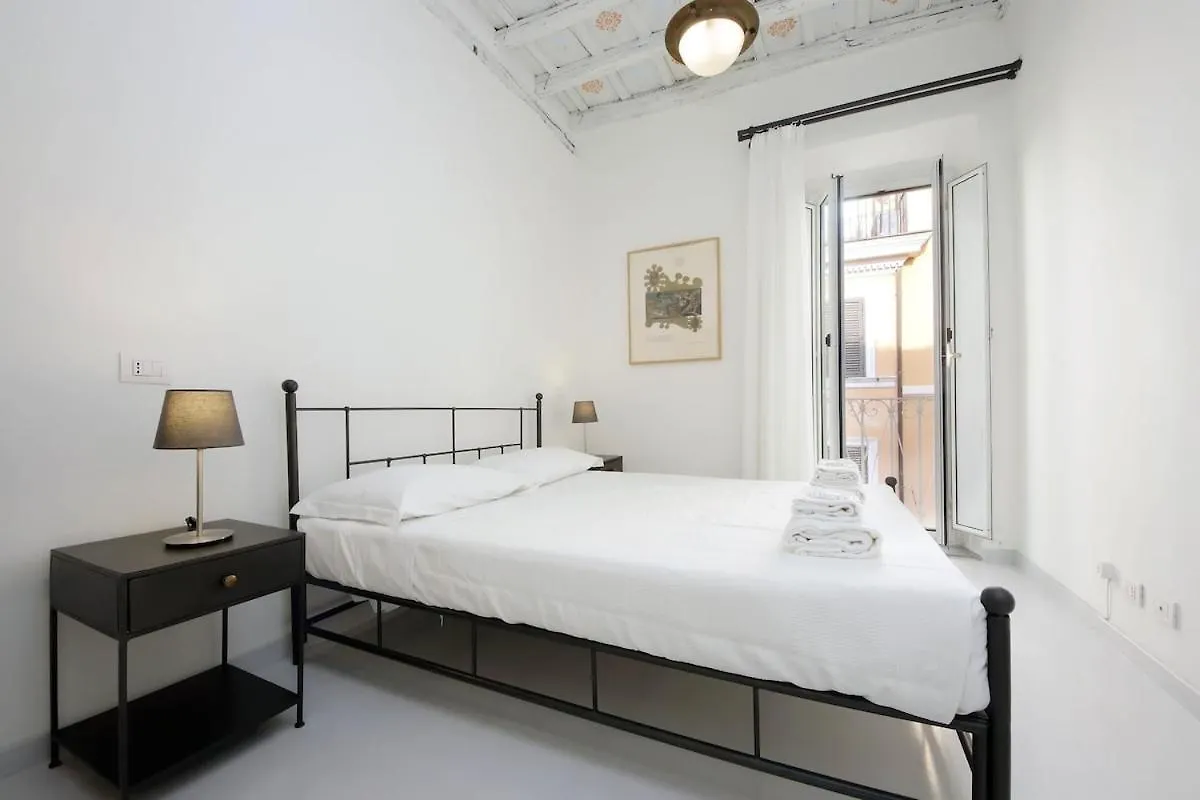 Apartment Monti Charming Apt Boschetto Rome Italy